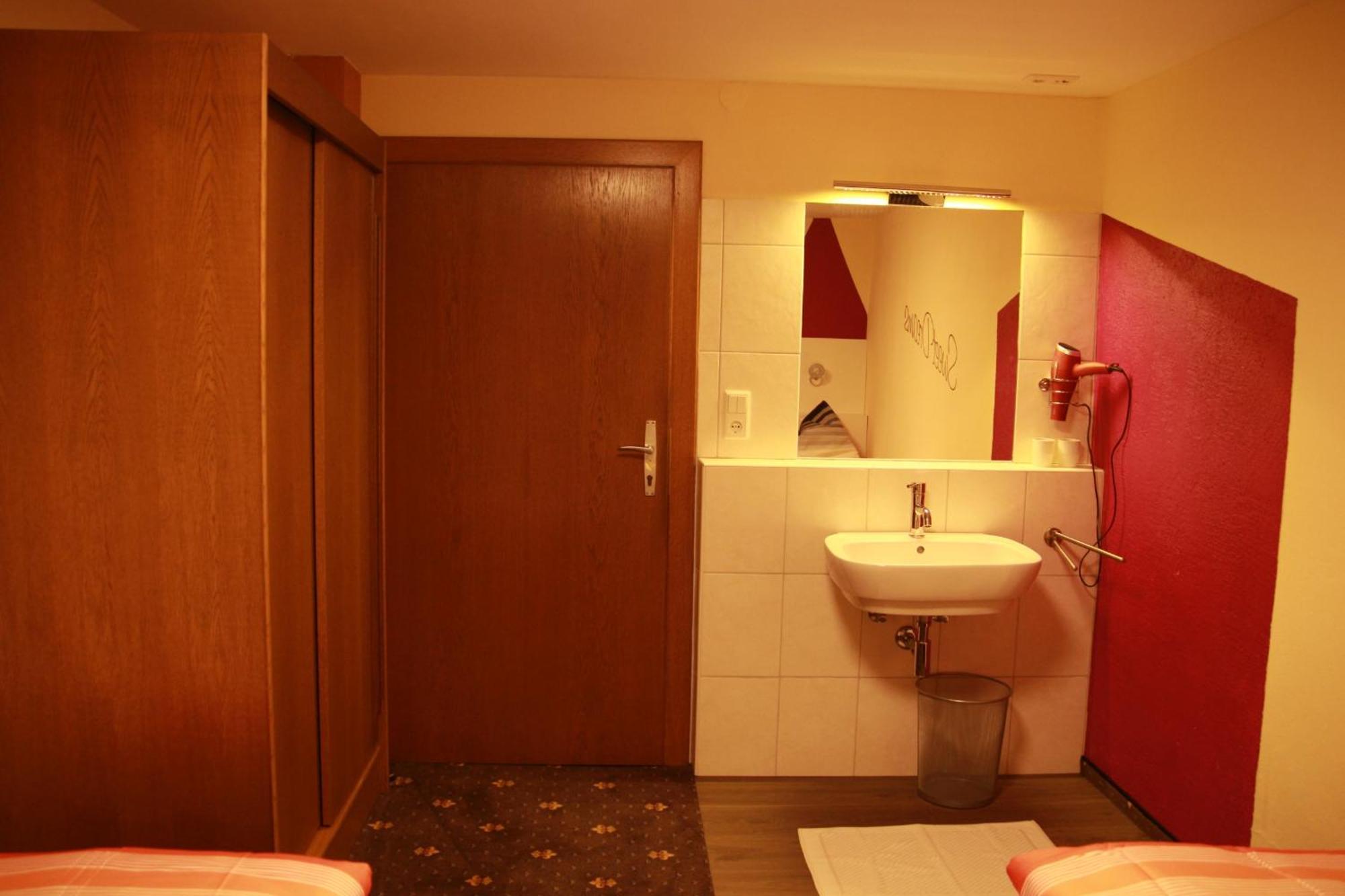 Haus Kartoner Hotel Schladming Ruang foto